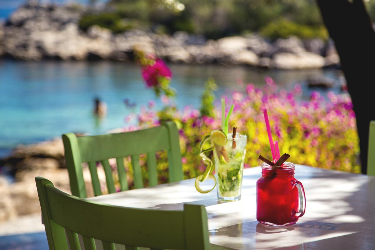 קס Blanca Beach Hotel מראה חיצוני תמונה